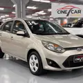 FORD FIESTA 1.6 ROCAM SE SEDAN 8V FLEX 4P MANUAL FORD FIESTA 1.6 ROCAM SE SEDAN 8V FLEX 4P MANUAL