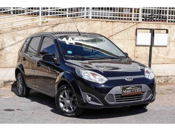 FORD FIESTA 1.6 SE HATCH 16V FLEX 4P MANUAL