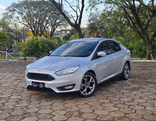 FORD FOCUS 2.0 SE 16V FLEX 4P POWERSHIFT