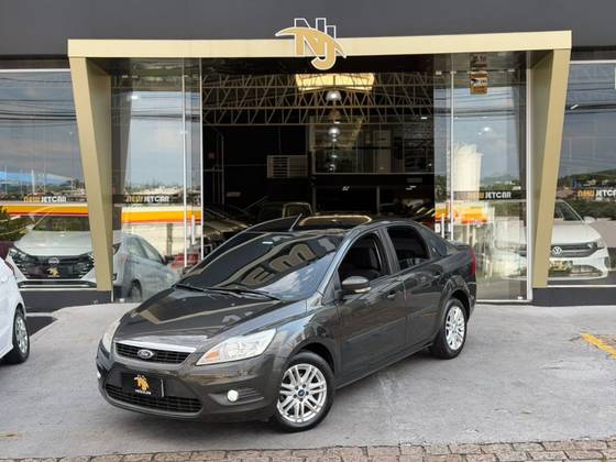 FORD FOCUS 2.0 GLX 16V FLEX 4P MANUAL