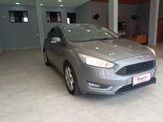 FORD-FOCUS-2016