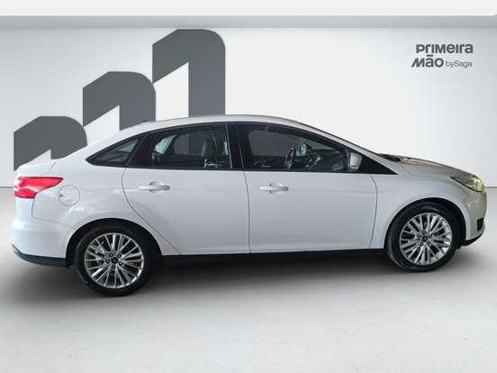 FORD-FOCUS-2.0 SE PLUS 16V FLEX 4P POWERSHIFT FORD-FOCUS-2017