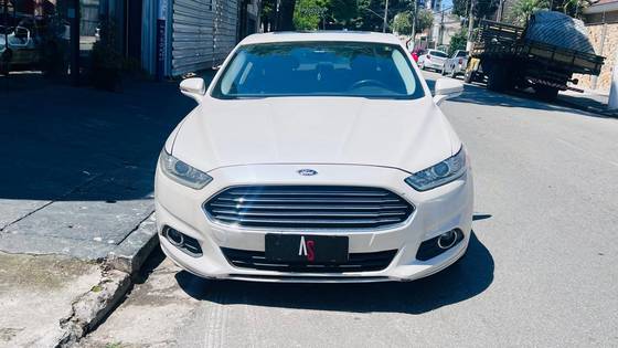 FORD FUSION 2.0 TITANIUM 16V HÍBRIDO 4P AUTOMÁTICO