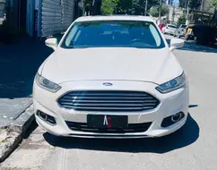 FORD FUSION 2.0 TITANIUM 16V HÍBRIDO 4P AUTOMÁTICO FORD FUSION 2.0 TITANIUM 16V HÍBRIDO 4P AUTOMÁTICO