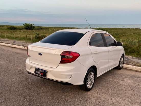 FORD-KA-1.5 TI-VCT FLEX TITANIUM SEDAN AUTOMÁTICO FORD-KA-2018