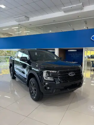 FORD RANGER 2.0 TURBO DIESEL CD BLACK 4X2 AUTOMÁTICO