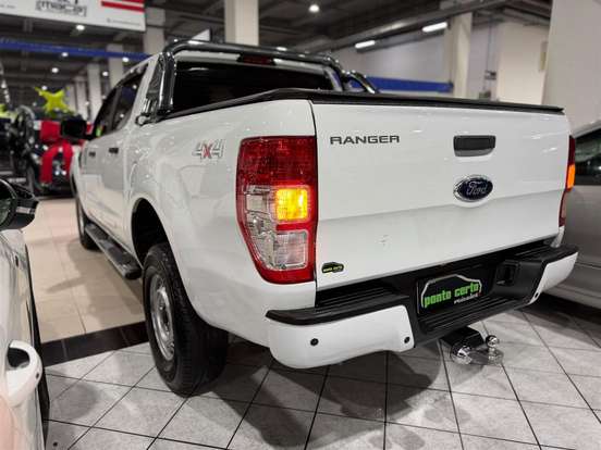 FORD-RANGER-2012