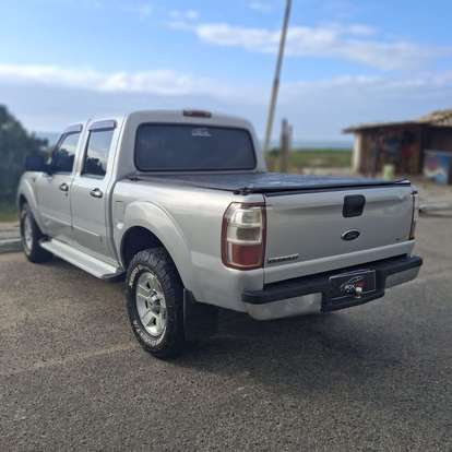FORD-RANGER-2011