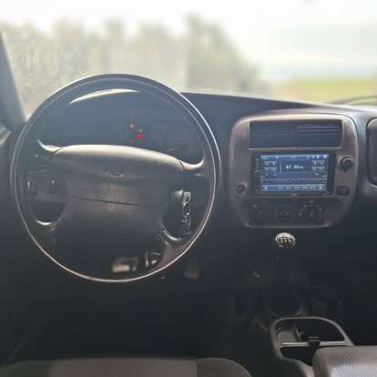 FORD-RANGER-2011