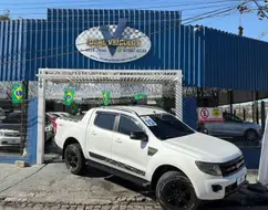 FORD RANGER 3.2 LIMITED 4X4 CD 20V DIESEL 4P AUTOMÁTICO FORD RANGER 3.2 LIMITED 4X4 CD 20V DIESEL 4P AUTOMÁTICO