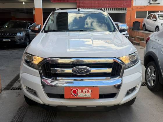FORD RANGER 3.2 LIMITED 4X4 CD 20V DIESEL 4P AUTOMÁTICO