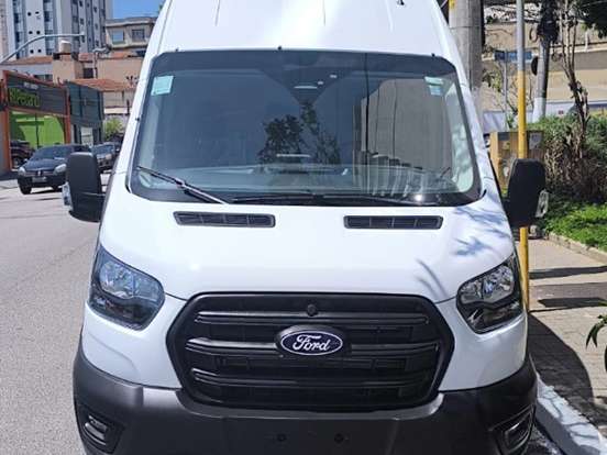 FORD-TRANSIT-2025