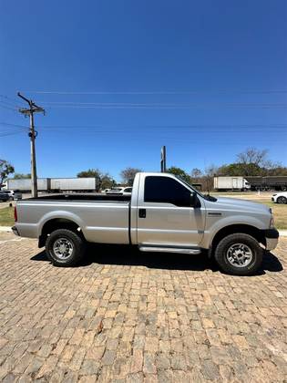 FORD F-250 3.9 XLT MAX POWER 4X4 CS DIESEL 2P MANUAL