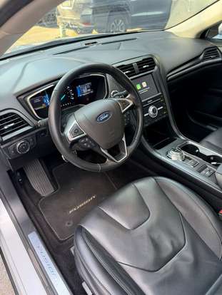 FORD-FUSION-2016