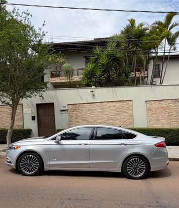 FORD-FUSION-2016