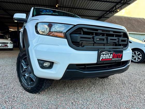 FORD RANGER 2.2 XLS 4X2 CD 16V DIESEL 4P AUTOMÁTICO