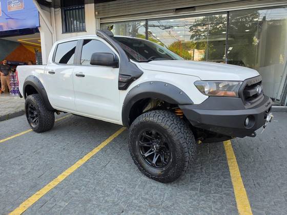 FORD RANGER 2.2 XLS 4X4 CD 16V DIESEL 4P MANUAL