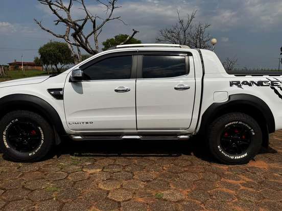 FORD-RANGER-2.5 LIMITED 4X2 CD 16V FLEX 4P MANUAL FORD-RANGER-2014