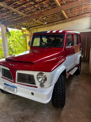 FORD RURAL 2.8 4X4 6 CILINDROS 12V GASOLINA 2P MANUAL