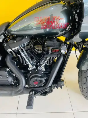 HARLEY-DAVIDSON-LOW RIDER ST-2025