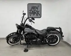 HARLEY-DAVIDSON SOFTAIL DELUXE HARLEY-DAVIDSON SOFTAIL DELUXE