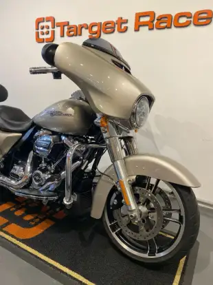 HARLEY-DAVIDSON-STREET GLIDE HARLEY-DAVIDSON-STREET GLIDE-2017