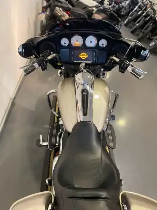 HARLEY-DAVIDSON-STREET GLIDE HARLEY-DAVIDSON-STREET GLIDE-2017
