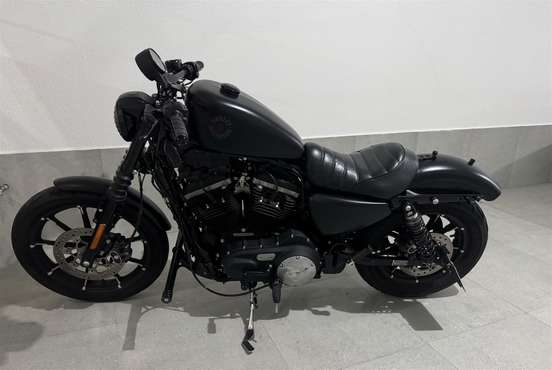 HARLEY-DAVIDSON-SPORTSTER IRON 883-2020