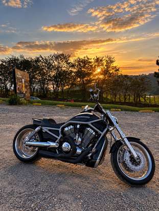 HARLEY-DAVIDSON-V-ROD-2009