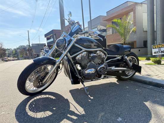 HARLEY-DAVIDSON-V-ROD-2009