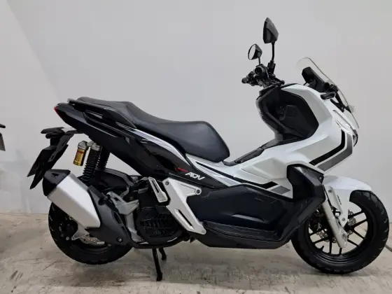 HONDA ADV 