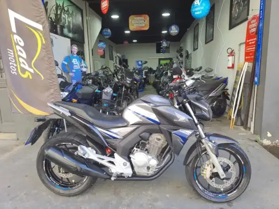 HONDA-CB TWISTER-2019