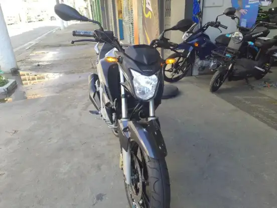 HONDA-CB TWISTER-2019