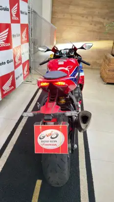 HONDA-CBR 1000RR-R FIREBLADE SP-2021