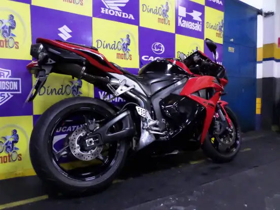 HONDA-CBR 600RR-2010