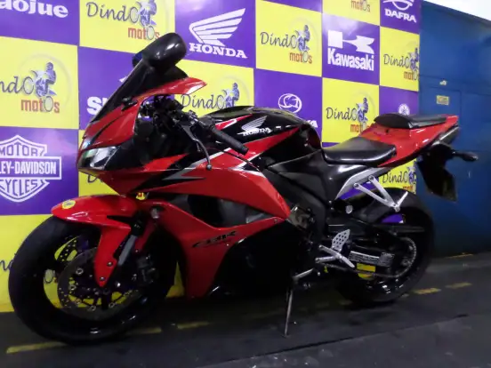 HONDA-CBR 600RR-2010