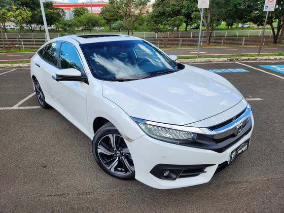 HONDA CIVIC 1.5 16V TURBO GASOLINA TOURING 4P CVT