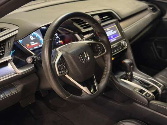 HONDA-CIVIC-2018
