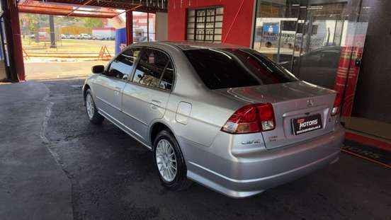 HONDA-CIVIC-2005