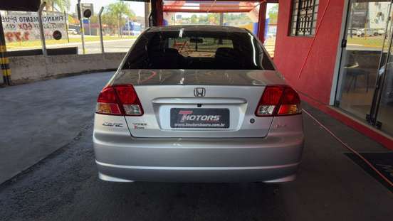 HONDA-CIVIC-2005