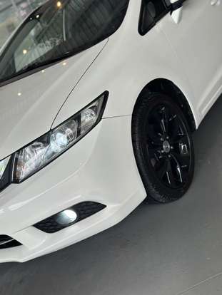 HONDA-CIVIC-2015