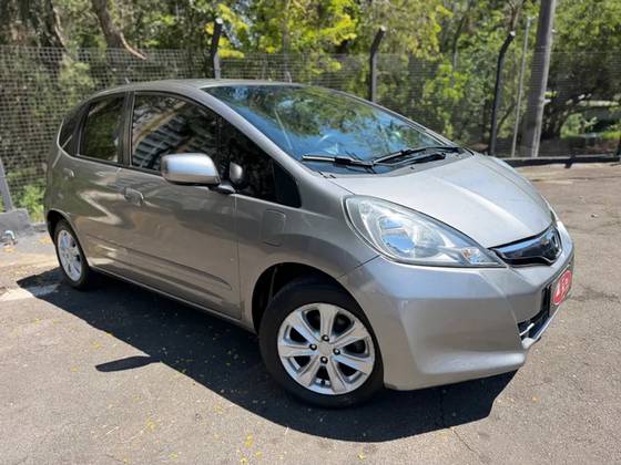 HONDA FIT 1.4 LX 16V FLEX 4P AUTOMÁTICO