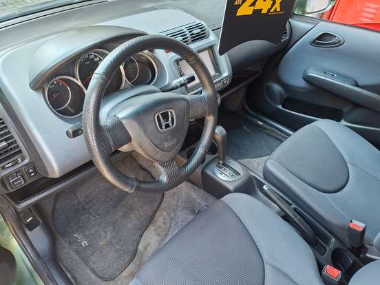 HONDA-FIT-2003