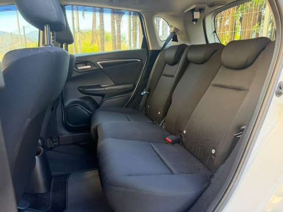 HONDA-FIT-2017