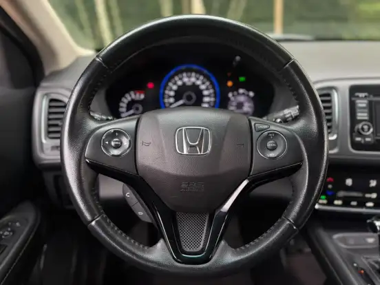 HONDA-HR-V-2017