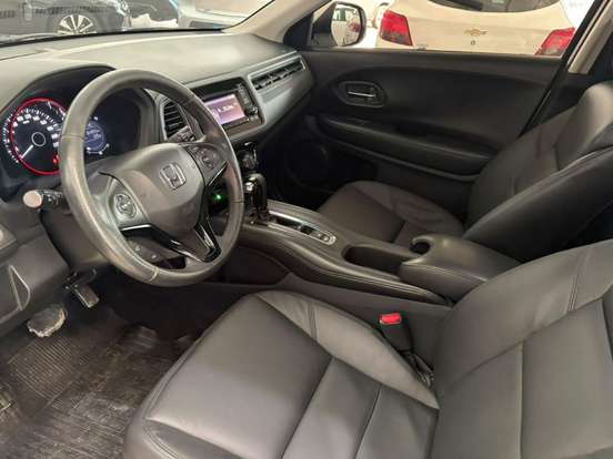 HONDA-HR-V-2015