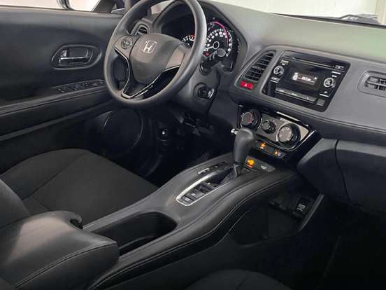 HONDA-HR-V-1.8 16V FLEX LX 4P AUTOMÁTICO HONDA-HR-V-2016
