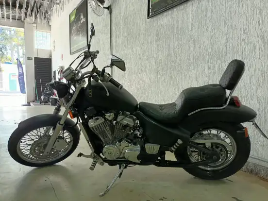 HONDA-SHADOW 600C VT HONDA-SHADOW 600C VT-2001