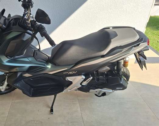 HONDA-ADV-2024