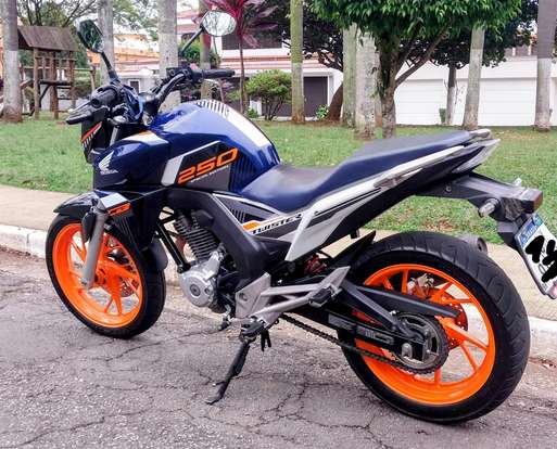 HONDA-CB TWISTER SPECIAL EDITION ABS HONDA-CB TWISTER SPECIAL EDITION ABS-2020